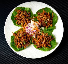 warm-chicken-lettuce-salad